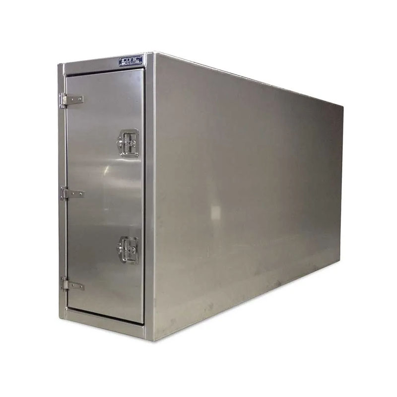 Iconic Metal Gear Aluminum Cross Box